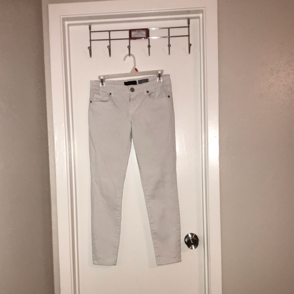 Aeropostale white jean